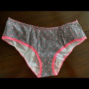 Victoria Secret Pink Low Rise Hiphugger panties NWT